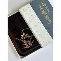ราคา ถาดไม้แกะสลักลายดอกไอริส พร้อมกล่อง (26514659185)