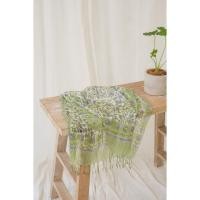 ราคา ผ้าบาติก ราตู - ใบซับสีเขียว - ผ้าพันคอผ้าบาติกผ้าไหม - 45 (41355742145)