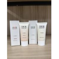 ราคา แฟชั่น 28 Dior Snow Crystal Sunscreen 30ml Efficacy: หลอดสีขาว หลอดแป้ง 2fa (41770575772)