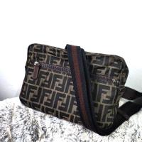 ราคา FENDI กระเป๋าคาดอกโลโก้FF vintage fendi paylaterได้ (26665542303)