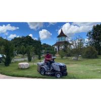 ราคา KAWAMA รถตัดหญ้านั่งขับ21แรงม้า (21089553452)