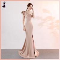 ราคา ชุดราตรี ชุดออกงาน ชุดไปงานแต่งงานสีครีมเบจ เดรสยาวไหล่เฉียง แนวเรียบหรู สวยหรู ดูดี (6779456803)