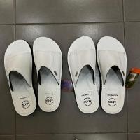 ราคา รองเท้าแตะ ADDA สีขาว ดำ ไซต์ 39-43 (24360464994)