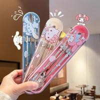 ราคา ของแท้ Kuromi Cinnamoroll 304 ชุดช้อนส้อมสแตนเลสเงียบแบบพกพาตะเกียบช้อนชุดบนโต๊ะอาหาร Hello Kitty My Melody นักเรียน Office Worker ช้อนส้อม (42118081025)