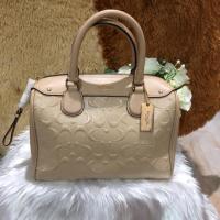 ราคา หมอน 9". Coach. แท้100% (1412317209)