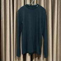 ราคา CPS CHAPS MEN เสื้อยืด คอเต่า แขนยาว ปัก 1980 ที่ปก สีดำ ผ้านิ่ม ไซส์ s มือสอง สภาพ 70% (22160946149)