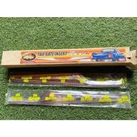 ราคา คิ้วกระโปรงท้าย Toyota Revo พร้อมส่ง (11547717642)