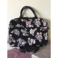 ราคา Cath Kidston แท้ 100% กระเป๋าแลปทอป 15นิ้ว (11085595862)
