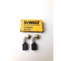 ราคา แปรงถ่าน อะไหล่แท้ DWE561 วงเดือน Dewalt (6044830461)