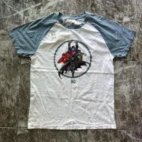 ราคา DC Justice League charcters - เสื้อยืดมือสอง (26787412924)