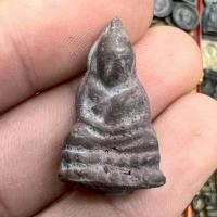 ราคา พระชัยวัฒน์ พิมพ์ป้อมเล็ก หลวงปู่บุญ วัดกลางบางแก้ว เนื้อชนวนโบราณ (25946977523)