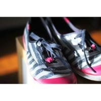 ราคา keds รองเท้าผ้าใบผู้หญิง (1013020060)