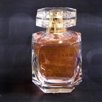 ราคา ELIE SAAB น้ำหอมแท้ แบ่งขวดพกพา แอลี่ ซาบ Le Parfum EDP สัมผัสความหอมของน้ำหอมแท้ ๆ (21569633231)