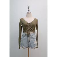 ราคา Forever21 Crop top เชือกรูดหน้า (4771666774)