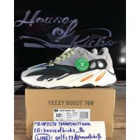ราคา **SOLD** Adidas Yeezy Boost 700 OG Waverunners (3309085337)