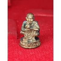 ราคา รูปหล่อหลวงพ่อคูณ ปี38 รุ่นเอกลักษณ์รุ่นจิ๋ว มีโค้ต วบร ประกันแท้ (26976284468)