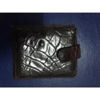 ราคา กระเป๋าสตางค์หนังจระเข้แท้ [สภาพมือสอง] (15058801124)