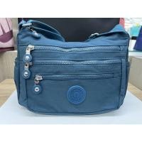 ราคา กระเป๋าผ้าสะพายข้างรุ่น5ซิปการใช้งานสีฟ้า (18450180102)