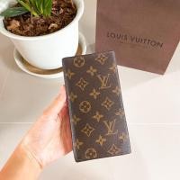 ราคา LV. กระเป๋าตัง2พับใบยาวมือสองของแท้1000000% (11928643698)