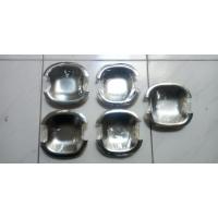 ราคา Suzuki Grand Vitara ประตูโครเมียมด้านนอก (19178784336)