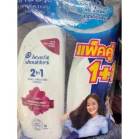 ราคา Head & Shoulders 2in1 (แชมพูผสมครีมนวด) สมูทแอนด์ซิลกี้ แพ็คคู่ Anti Dandruff Shampoo & Conditioner Smooth&Silky 370ml. (26073445193)