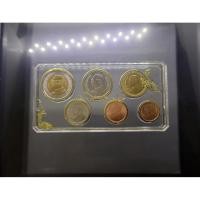 ราคา เหรียญหมุนเวียน รัชกาลที่ 9 ครบชุด (6เหรียญ ใม่ผ่านใช้) บรรจุตลับอครีลิค ทรงสี่เหลี่ยม (11409922887)