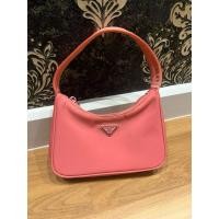 ราคา กระเป๋าPrada hobo vintage ตู้ญี่ปุ่น (26709073287)