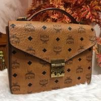 ราคา McM แพทริเซียขนาด10”สินค้าแท้100% (4508243833)