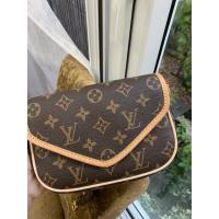 ราคา งานเทียบแท้ หลุยส์ LV มีสายสะพายครอสบอดี้ (9673168493)