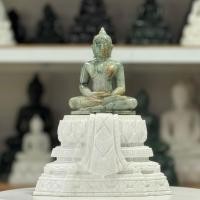 ราคา พระพุทธรูป แกะสลัก รูปทรง พระแก้วมรกต หยกพม่า หน้าตัก 5 นิ้ว พร้อมฐาน พระแก้ว สูงรวมฐาน 13 นิ้ว นํ้าหนัก 9.8 กิโลกรัม (26256184750)