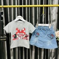 ราคา CUT139 ชุดเซทแฟชั่นสุดชิคเสื้อยืดคอกลมลายมิกกี้เมาส์ ทรงปล่อยใส่สบาย+กางเกงกระโปรงยีนส์detailงานปัก (27876716384)