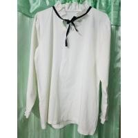 ราคา เสื้อคอกระเช้าสีขาวแขนยาวผูกโบว์สีดำ เสื้อสีขาว เสื้อไปวัด เสื้อสาวอวบ (3456775140)