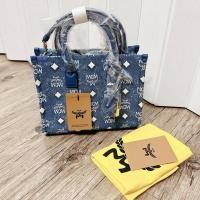 ราคา MCM Small München Tote (28312026627)