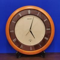 ราคา 24TP001》นาฬิกา Seiko KS217B กรอบไม้ เดินเรียบ <มือ 2> (27363370482)