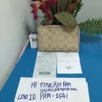 ราคา คล้องมือสองซิป new coach f64131 สินค้าแท้% จากUSA (24284979)
