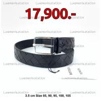 ราคา : New!! Bottega Veneta Belt หัวเหลี่ยมเงิน สานใหญ่ 3.5 cm ‼️ก่อนกดสั่งรบกวนทักมาเช็คสต๊อคก่อนนะคะ‼️ (42500468267)