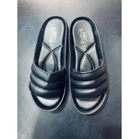 ราคา ดำเบอร์36 ครีม37 ล้างสต้อก ขายถูกเหลือ 100รองเท้าแตะส้นเตารีด ใส่สบาย หนังนิ่มมาก ไม่กัดเท้า หนังนิ่มมาก งานดีมาก (23552786553)