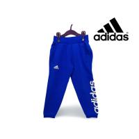 ราคา Adidas แท้ 6-7Y กางเกงขายาวเด็กผู้หญิง เด็กผู้ชาย มีกระเป๋า2ข้าง สุดเท่ ผ้านิ่ม ใส่สบาย มือ 2 สภาพดีมาก (18195340380)