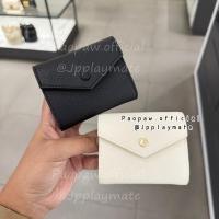ราคา CHARLES & KEITH กระเป๋าสตางค์ใบสั้น รุ่น Marlowe Short Envelope Wallet : CK6-11200017 พร้อมกล่อง ถุงผ้า และถุงกระดาษ (28178088495)