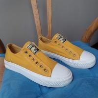ราคา รองเท้าผ้าใบ แบบสวม ไม่ต้องผูกเชือก สีเหลืองมัสตาร์ด (size 35) ความยาวในรองเท้า 22 cm (12936385249)