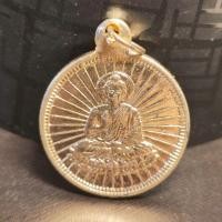 ราคา เหรียญกลมกะไหล่ทอง พระพุทธเจ้า หลังเจดีย์พุทธคยา พร้อมแถมใบโพธิ์ จากประเทศอินเดีย (28720781033)