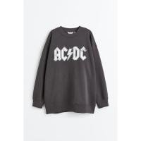 ราคา H&M(เอชแอนด์เอ็ม) เสื้อซูเปอร์โอเวอร์ไซส์ ผู้หญิง 1092132_4 (21596326775)
