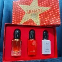 ราคา กิ๊ฟเซตน้ำหอม Giorgio Armani Si Mini XMas Gift Set 3ชิ้น ขนาด30ml (7366494045)
