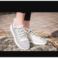 ราคา Adidas Originals Tubular shadow ของแท้!!! มือสองนะคะ ในช็อปขาย 5000 สภาพใหม่ พื้นเต็มค่ะ สวยมากๆ ได้ไปคือดีในช็อปแพงนะคะ (1750544226)