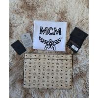 ราคา SOLD กระเป๋าคลัช MCM สีครีม ของใหม่ ของแท้ 100% ไม่แท้ยินดีคืนเงิน (10105764799)