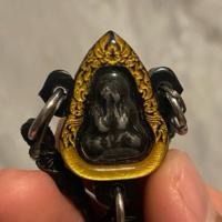 ราคา พระปิดตา หลวงพ่อเดิม วัดหนองโพ2485 (41473613931)