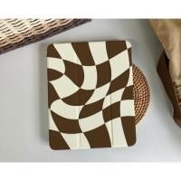 ราคา สีน้ําตาลบิดเบี้ยว Checkerboard Magnetic Smart Case Cover iPad 9 Case,iPad Mini 6 iPad Air iPad Pro 2021 Case,iPad Air 5 Air 4 iPad Pro 11 Case (43321076361)