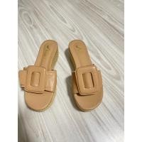 ราคา รองเท้าส้นตึก 2 นิ้ว (ไซส์ 38) (19480035093)