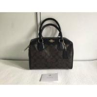 ราคา Brand : COACH BENNETT IN SIGNATURE (ไม่มีหมุด) SN : F32203 (7618317019)