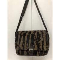 ราคา กระเป๋ามือสอง PRADA สีน้ำตาล หนังม้า สายสปอร์ต ขนาด 12 นิ้ว พร้อมส่ง (20834335169)